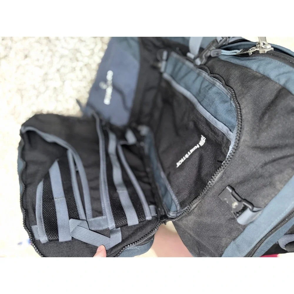 Karrimor Continental 75 L Hiking Backpack Black Blue GREAT CONDITION RARE‎